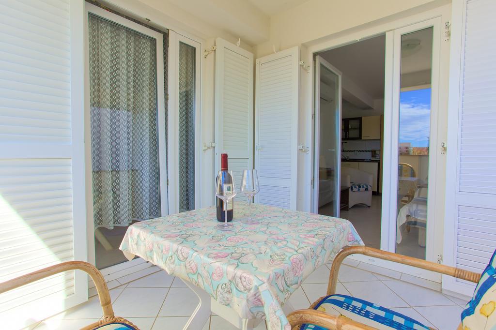 Apartments Vlatko Krk Town Εξωτερικό φωτογραφία