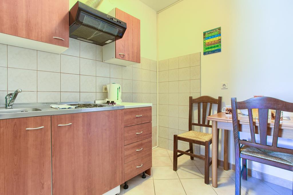 Apartments Vlatko Krk Town Εξωτερικό φωτογραφία